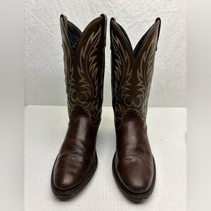Laredo Dark Brown Embroidered Western boots, women’s SZ 9 M